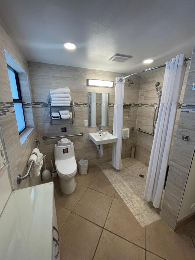 High Noon Beach Resort Lauderdale-by-the-Sea Esterno foto
