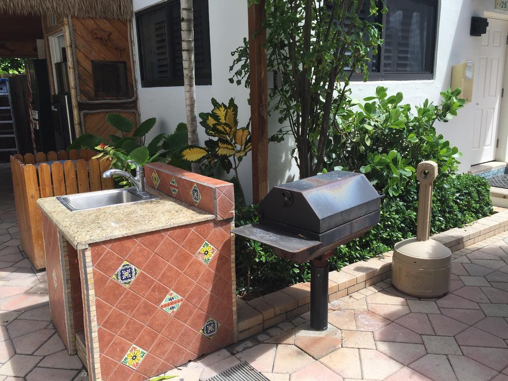 High Noon Beach Resort Lauderdale-by-the-Sea Esterno foto